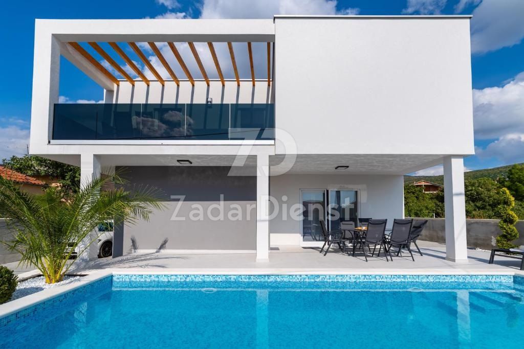 1716379533 405953377 kopija.jpg